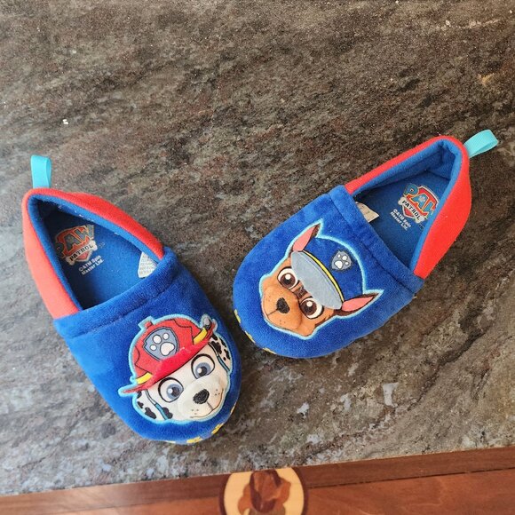 Paw Patrol Kids Slippers Size 11-12 - Picture 3 of 10